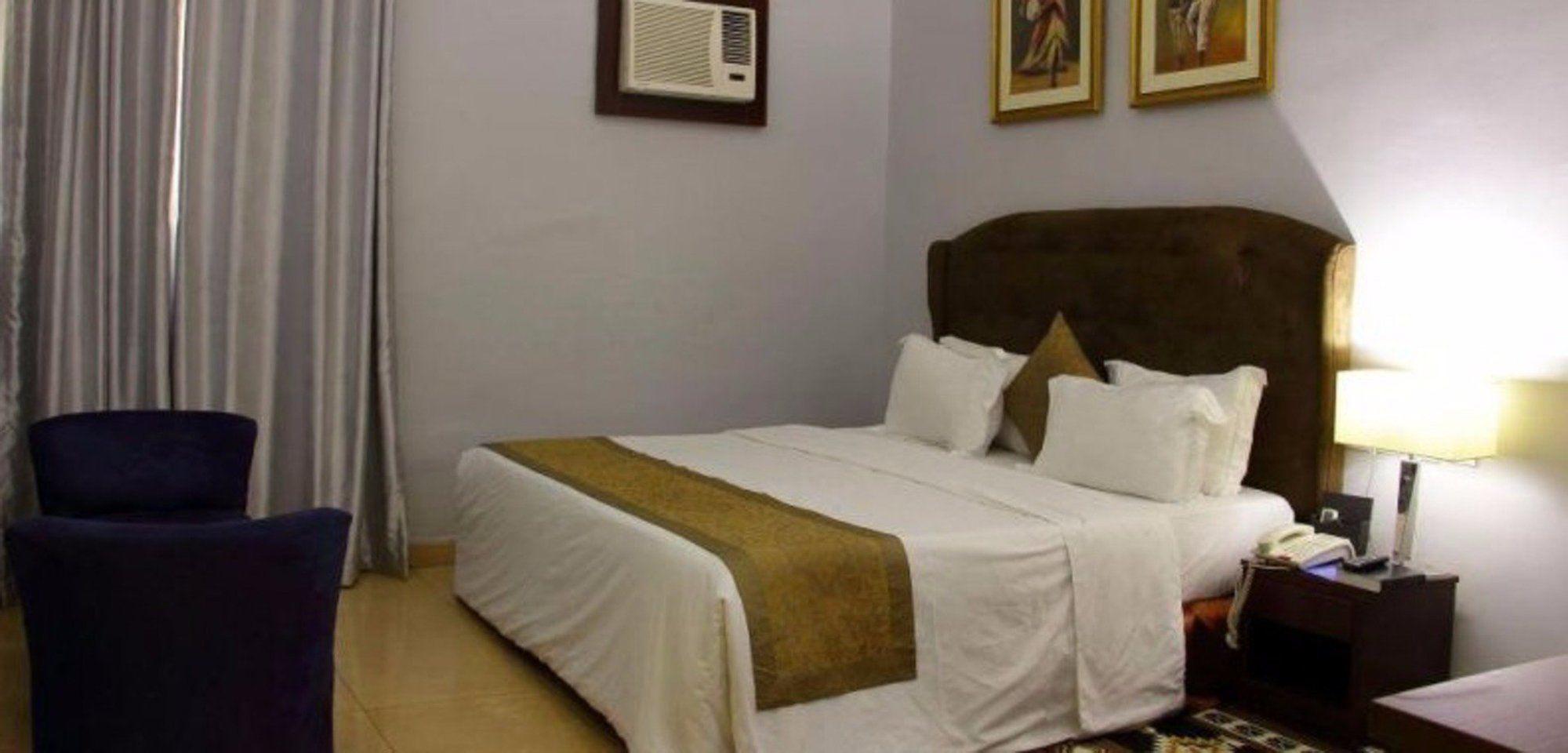 Bolton White Apartments Abudża Zewnętrze zdjęcie